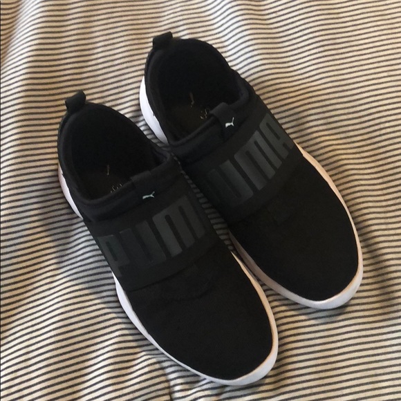 Puma Shoes - Puma Soft Foam shoes